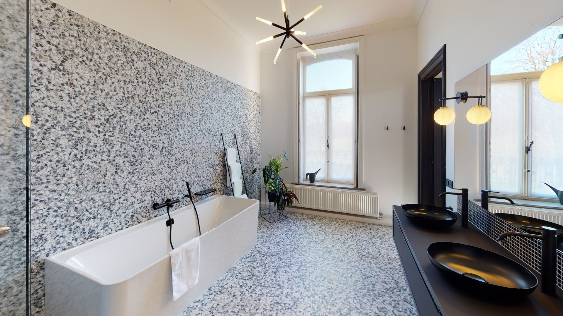 Chateau-de-la-Louveterie-Bathroom