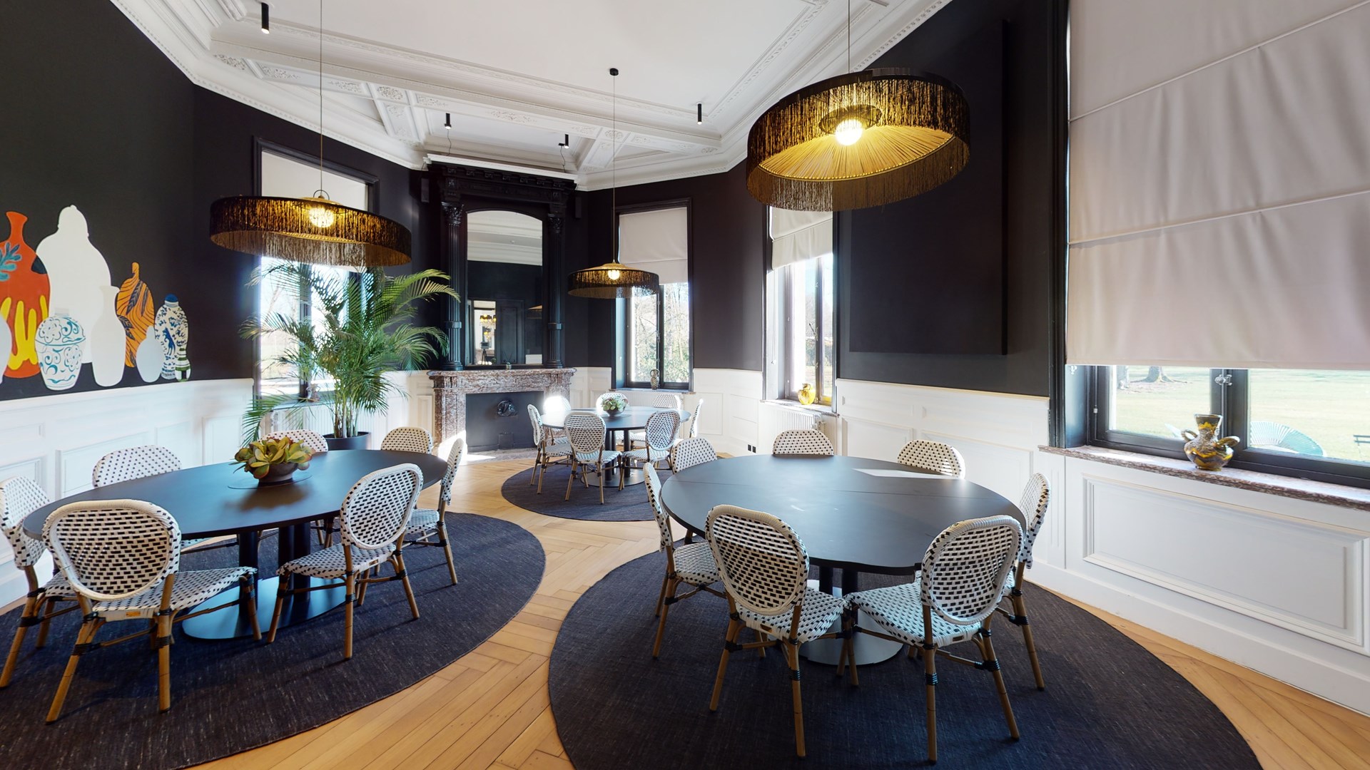 Chateau-de-la-Louveterie-Dining-Room